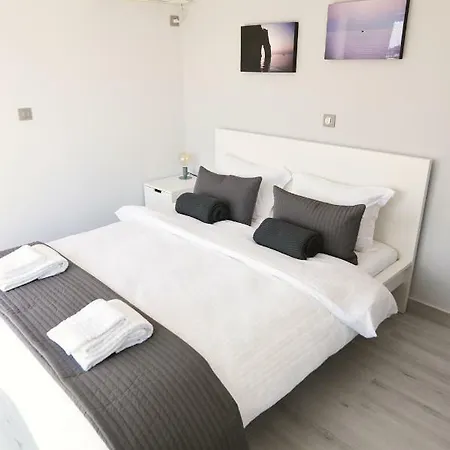 Riviera Loft Apartment Athens